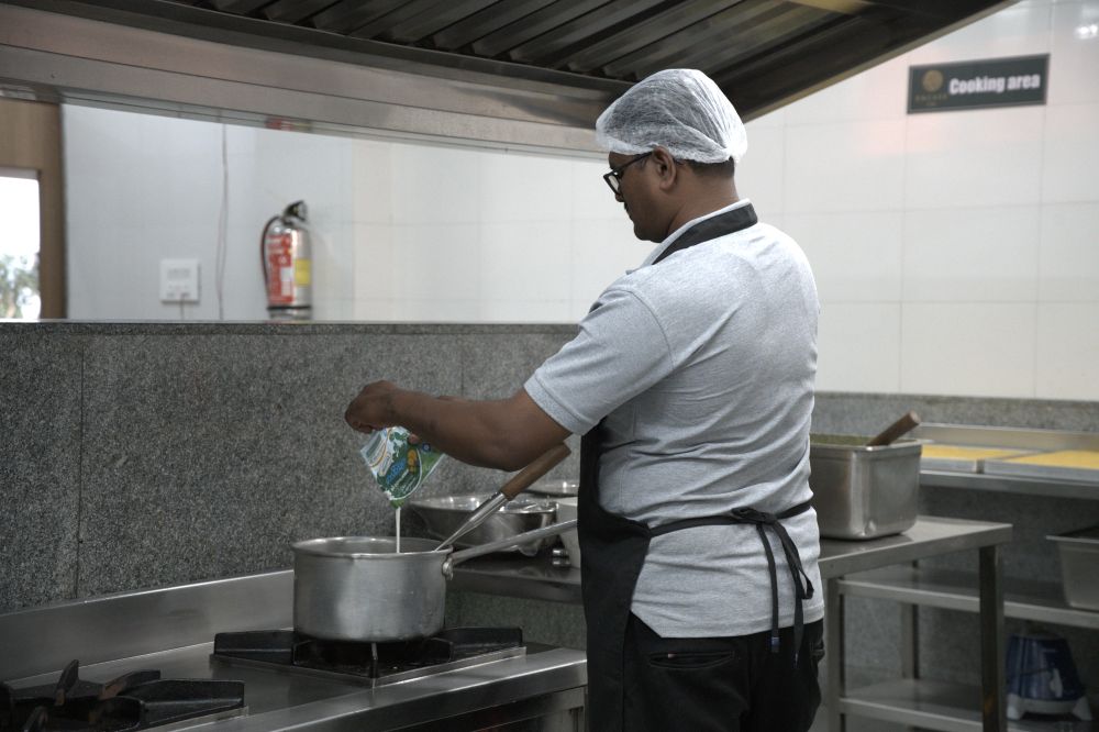 Community Kitchen & Dining