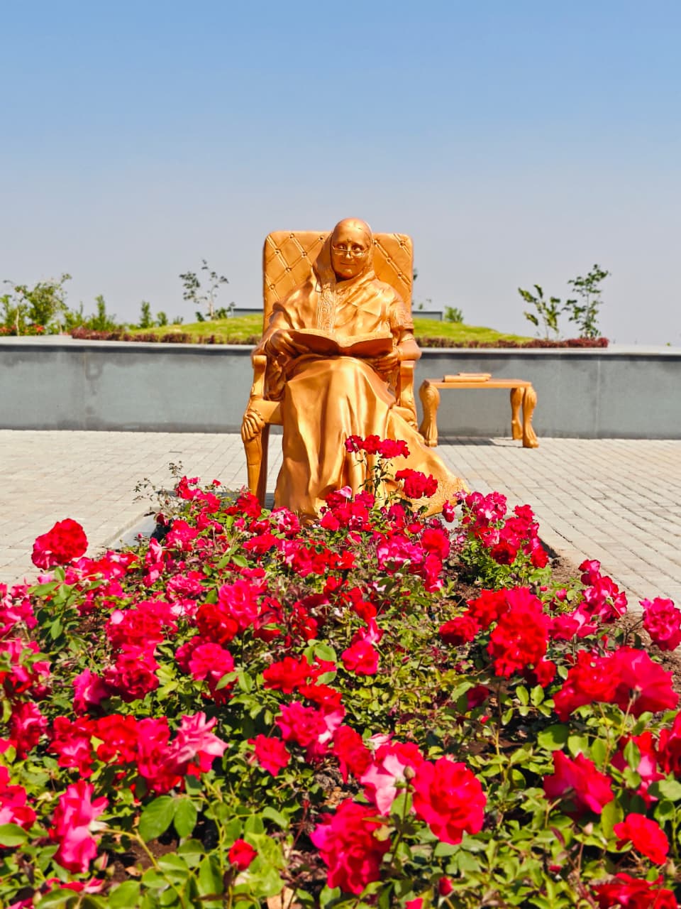 Late Smt. Urmilatai Karad